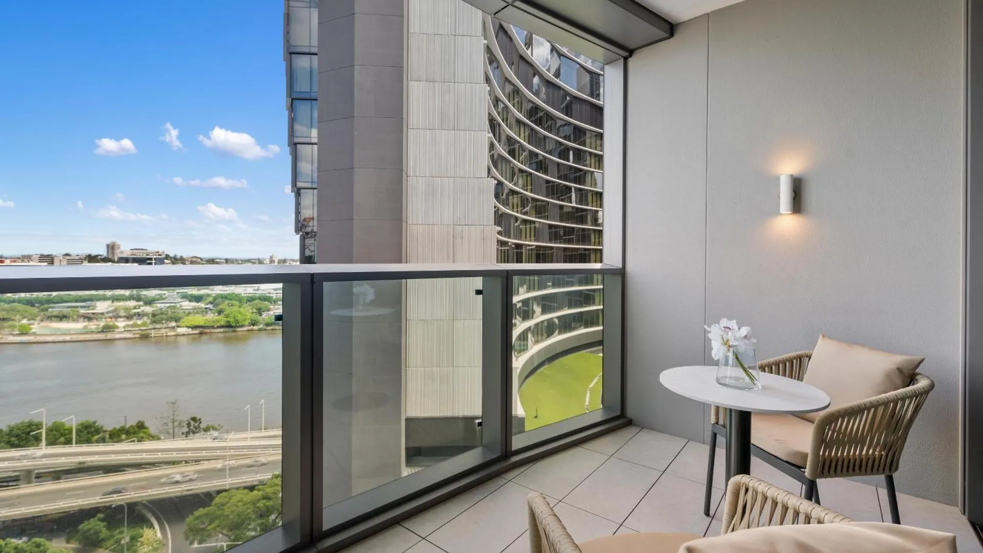 Cassa Qw - Modern Apartments Managed By The Cassa Australia