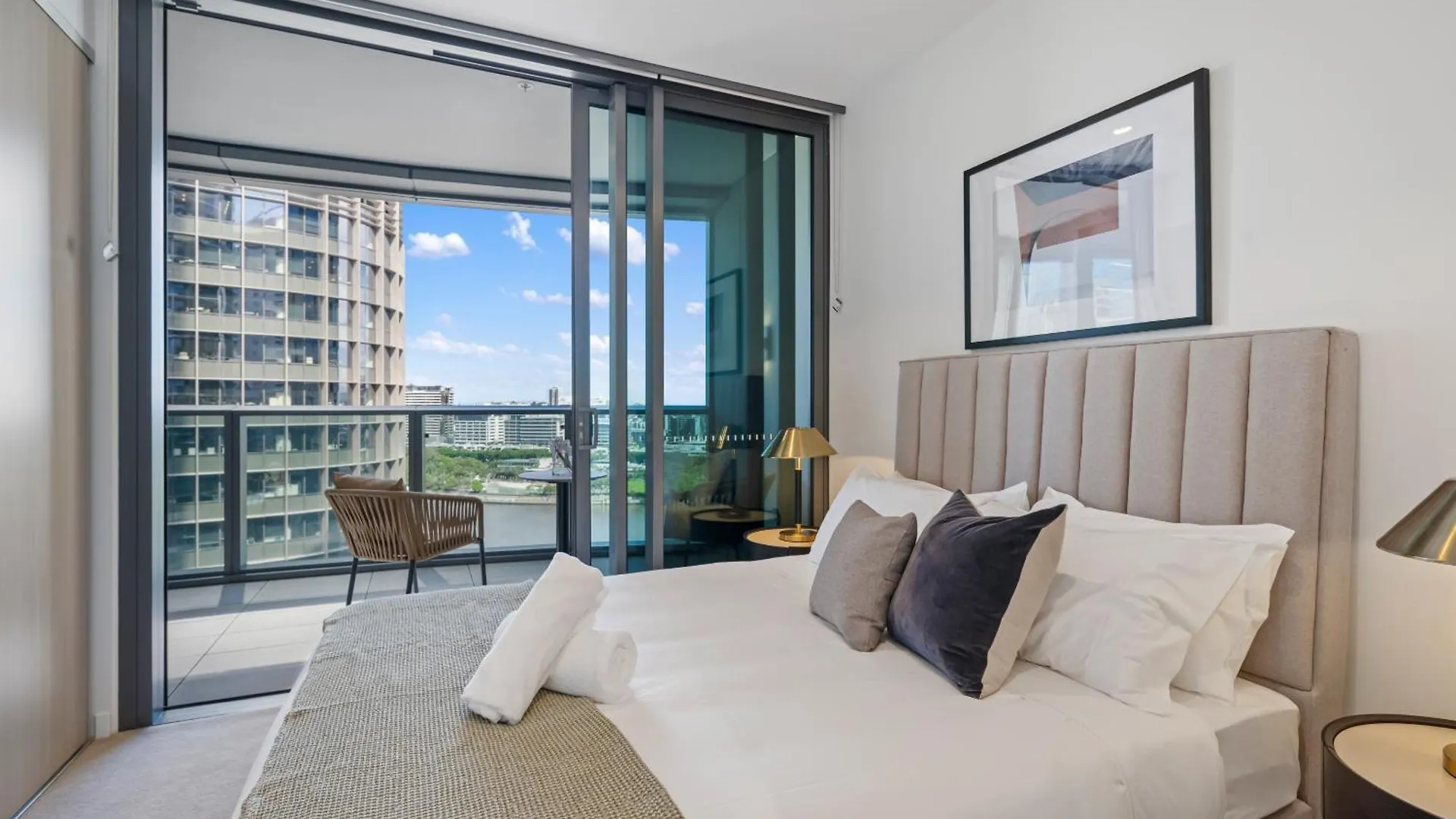 Cassa Qw - Modern Apartments Managed By The Cassa