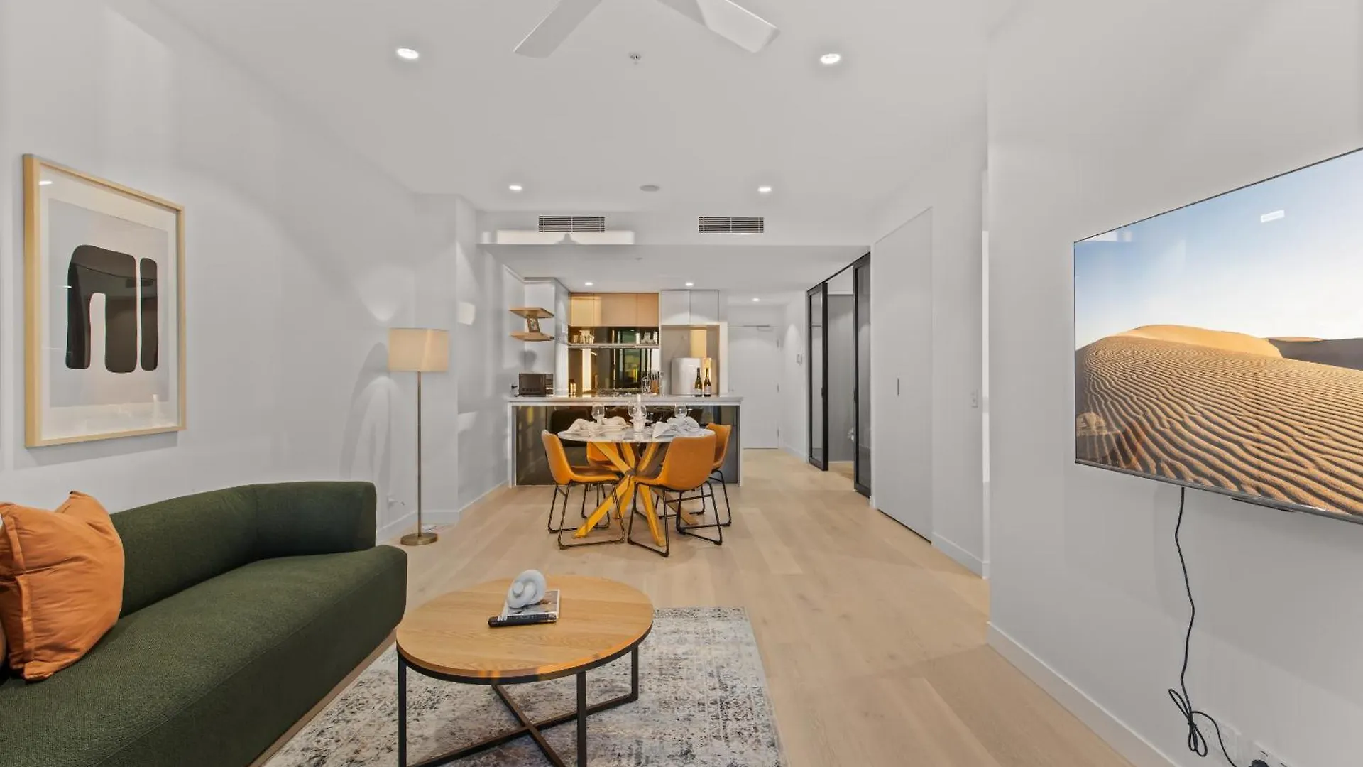 Cassa Qw - Modern Apartments Managed By The Cassa  Brisbane