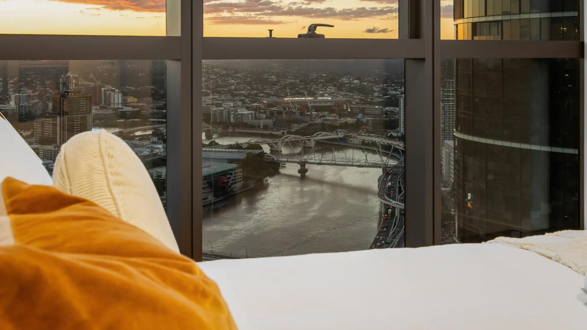 Cassa Qw - Modern Apartments Managed By The Cassa Brisbane